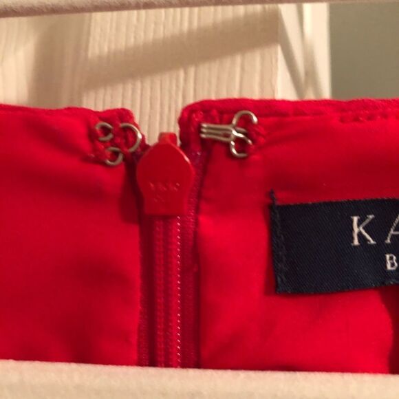 RED Dress - 8 - Picture 5 of 9